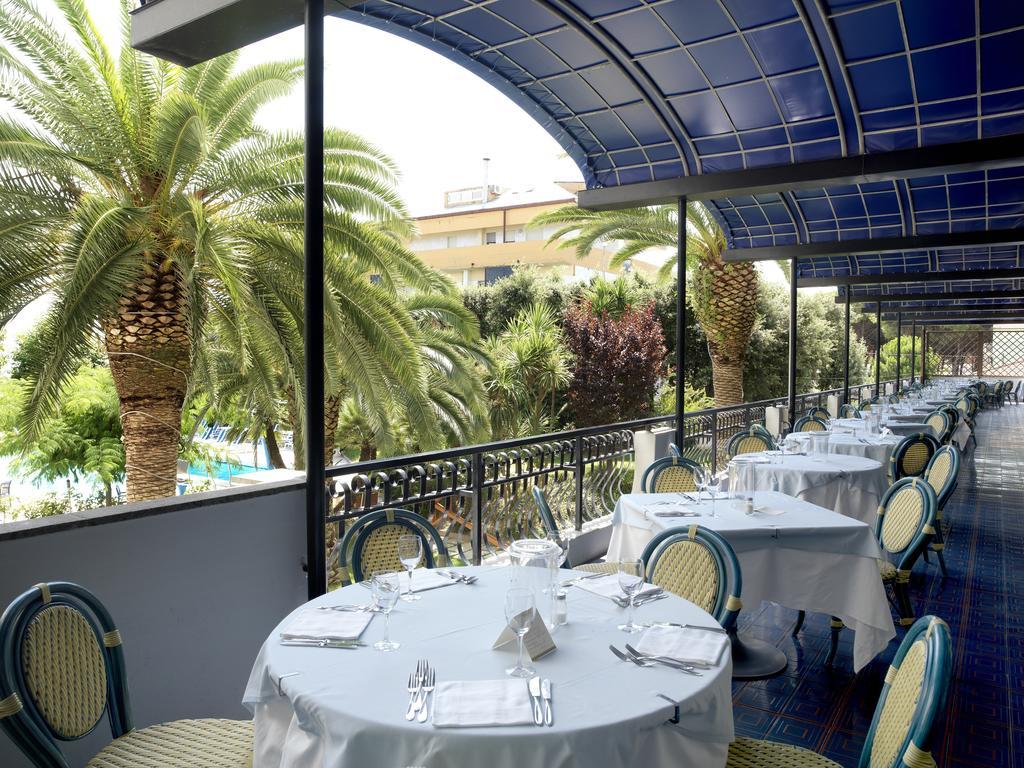 Grand Hotel Don Juan Giulianova Exteriér fotografie