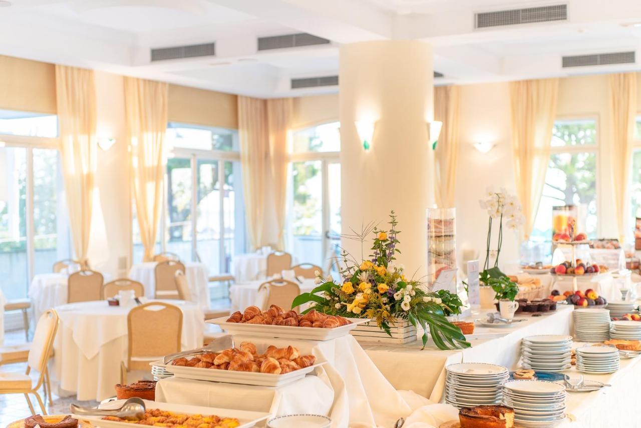 Grand Hotel Don Juan Giulianova Exteriér fotografie